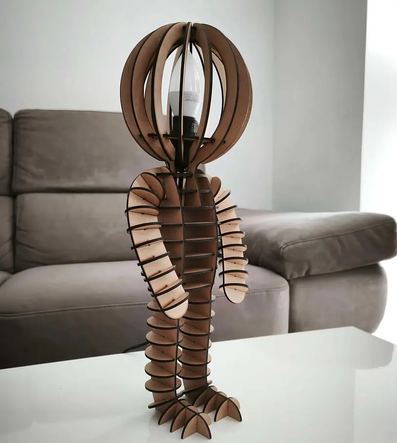 Loví Personalizaciones - Lámpara Paramétrica. Niño de pie 4