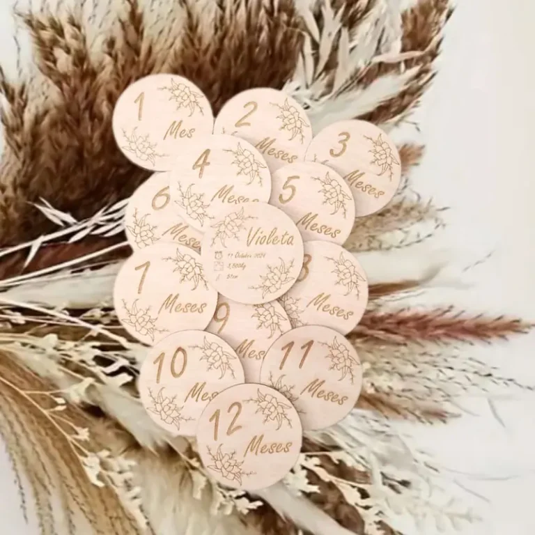 Loví Personalizaciones - Placas Cumplemés Madera personalizadas